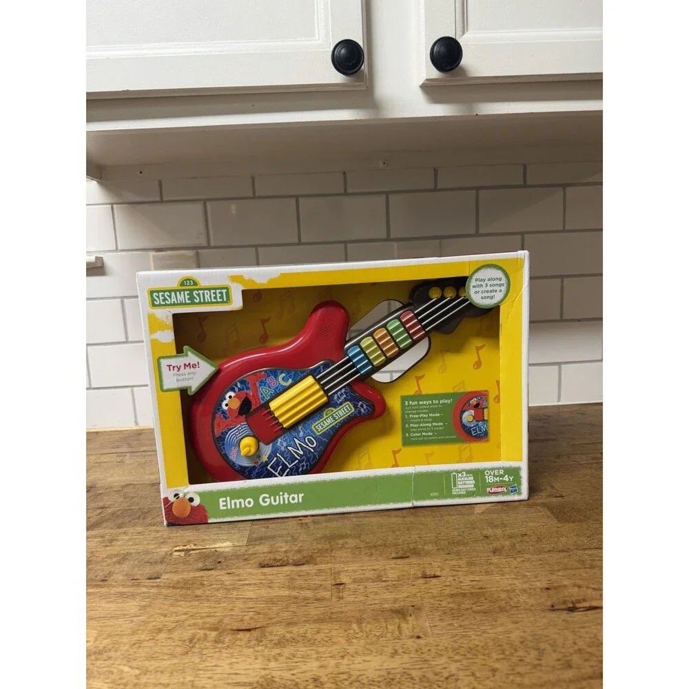 Elmo 2012 Guitar Sesame Street Kids Toddler New With Box
